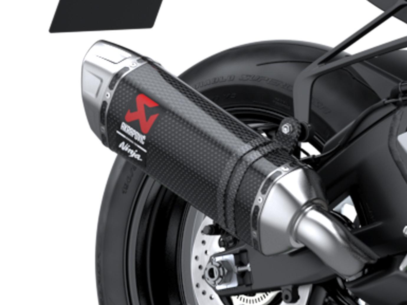 Échappement réplique SBK en carbone Akrapovič (Ninja ZX-10R/RR)